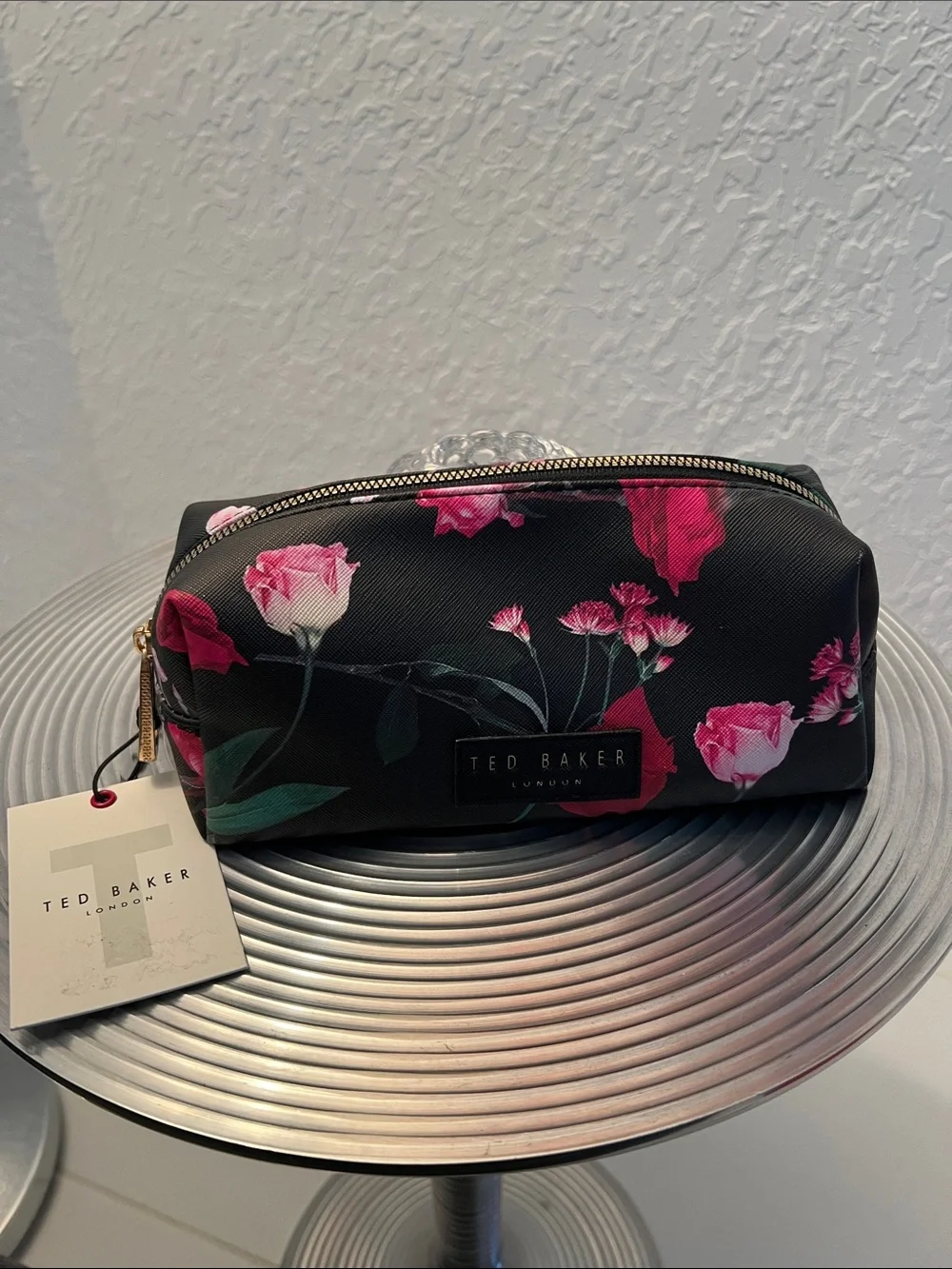 Ted Baker NWT Black Floral Makeup Bag with Pink Roses